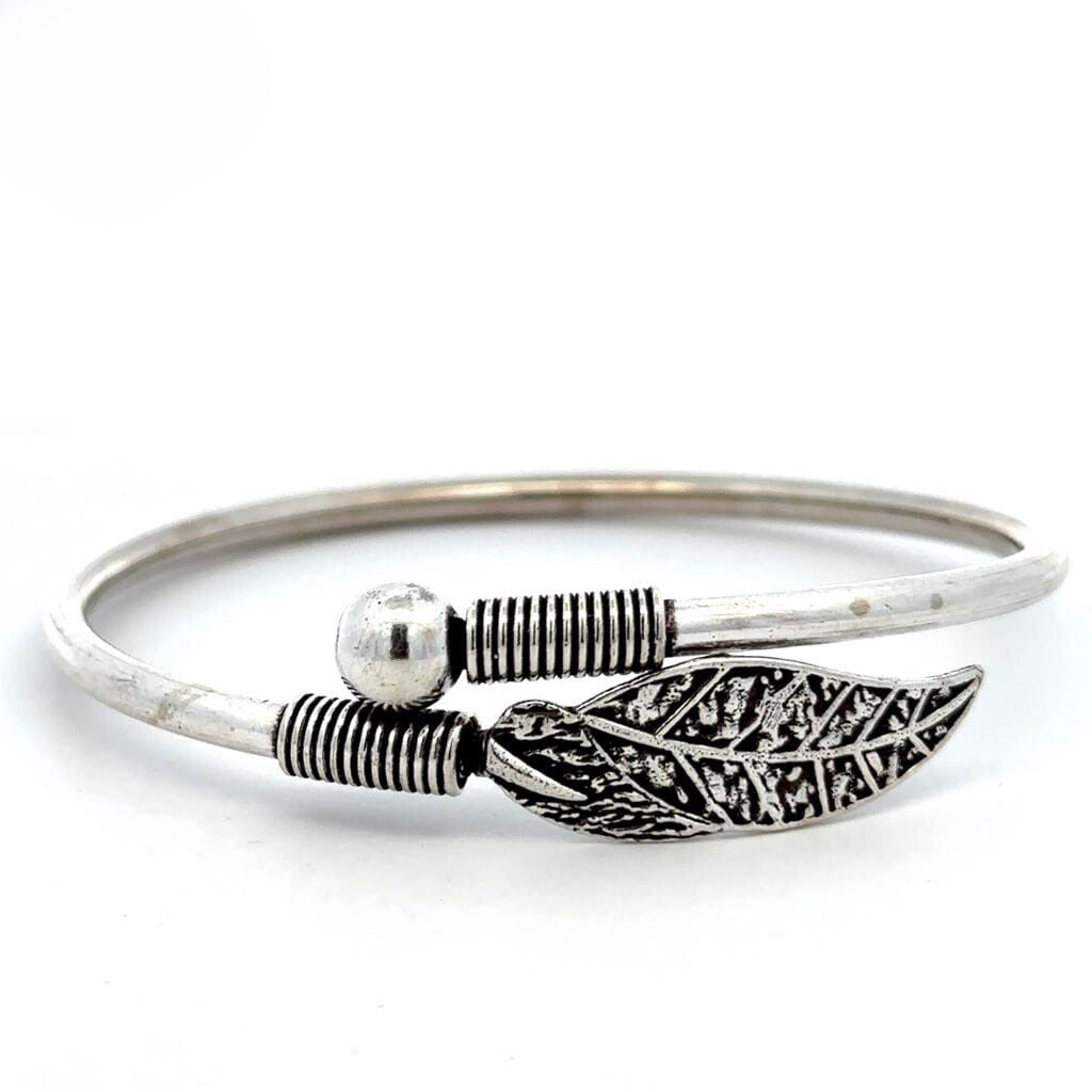 Elegant Feather Silver Bracelet