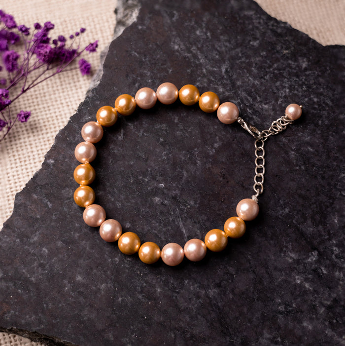 Shell Pearl Bead Bracelet